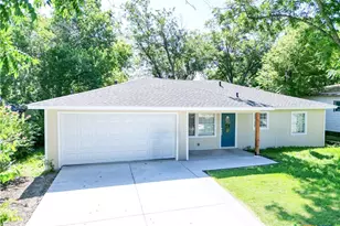 707 S 34th St, Temple, TX 76501 - Photo 1