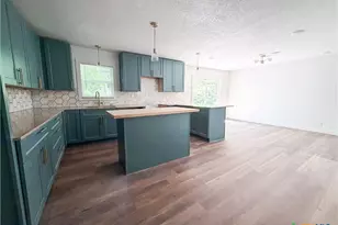 707 S 34th St, Temple, TX 76501 - Photo 7