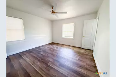 707 S 34th Street, Temple, TX 76501 - Photo 15