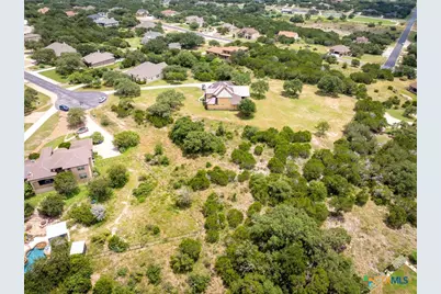 2610 Red Bud Way, New Braunfels, TX 78132 - Photo 15