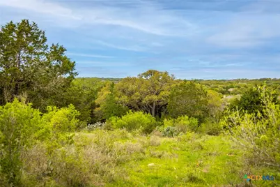 2610 Red Bud Way, New Braunfels, TX 78132 - Photo 13