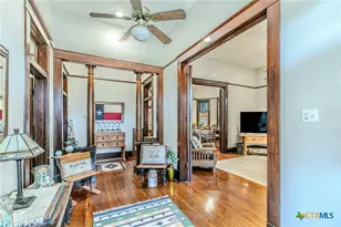 818 S 3rd St, Temple, TX 76504 - Photo 3