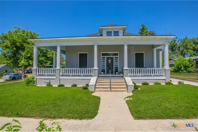 818 S 3rd Street, Temple, TX 76504 - Photo 1