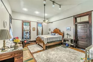 818 S 3rd St, Temple, TX 76504 - Photo 13