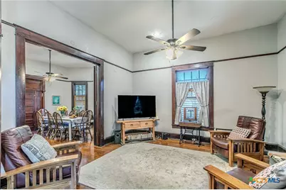 818 S 3rd Street, Temple, TX 76504 - Photo 5