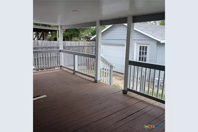 607 E Hamilton, Cuero, TX 77954 - Photo 19
