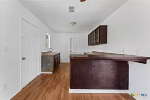 1214 E Oak St, Goliad, TX 77963 - Photo 7