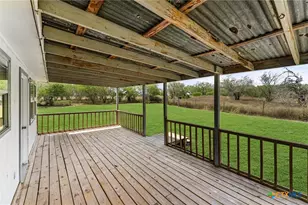 1214 E Oak St, Goliad, TX 77963 - Photo 19