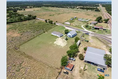 117 Fm 183, Purmela, TX 76566 - Photo 45