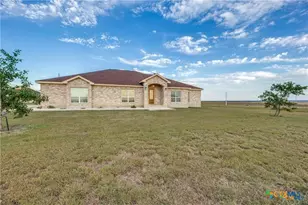 8177 Boenig Rd, Seguin, TX 78155 - Photo 1
