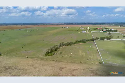 8177 Boenig Road, Seguin, TX 78155 - Photo 19