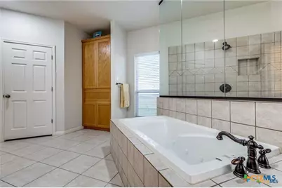 8177 Boenig Road, Seguin, TX 78155 - Photo 3