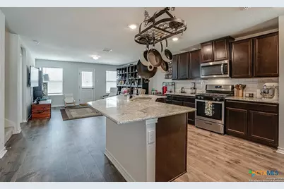 9654 Holly Patch, San Antonio, TX 78254 - Photo 7