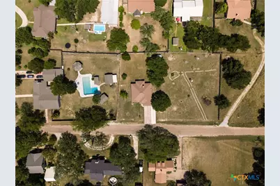 111 Kathy Street, Gatesville, TX 76528 - Photo 1