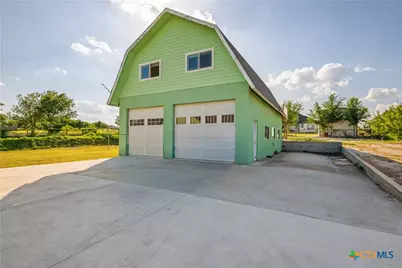 459 E Ridge Lane, Kyle, TX 78640 - Photo 5