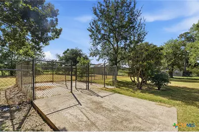 1603 Seydler Street, Gonzales, TX 78629 - Photo 43