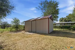 1603 Seydler St, Gonzales, TX 78629 - Photo 45