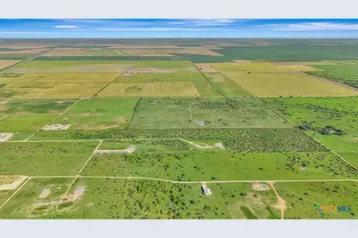 000 Sunray Road, Victoria, TX 77905 - Photo 17