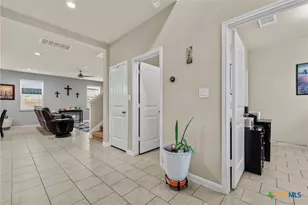 673 Sheridan Park, New Braunfels, TX 78130 - Photo 7