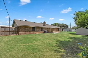 1006 Eagle Dr, Eddy, TX 76524 - Photo 23