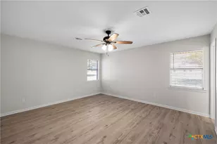 1006 Eagle Dr, Eddy, TX 76524 - Photo 17