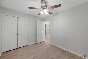 1006 Eagle Dr, Eddy, TX 76524 - Photo 13