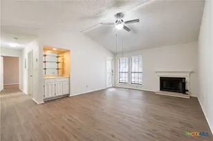 1202 Thorpe Ln, San Marcos, TX 78666 - Photo 13