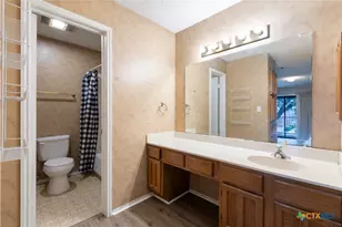1202 Thorpe Ln, San Marcos, TX 78666 - Photo 15