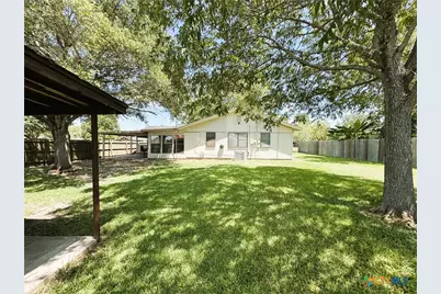 1505 E Polk Avenue, Victoria, TX 77901 - Photo 37