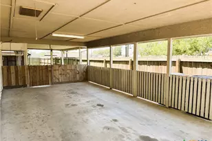 1505 E Polk Ave, Victoria, TX 77901 - Photo 43