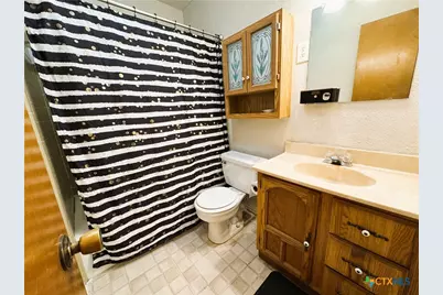 1505 E Polk Avenue, Victoria, TX 77901 - Photo 33