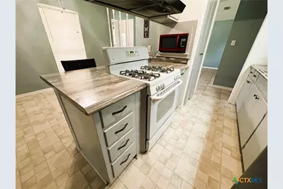 1505 E Polk Avenue, Victoria, TX 77901 - Photo 11