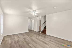 108 Leona St, Lockhart, TX 78644 - Photo 11