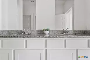 1920 Royal Loop, Belton, TX 76513 - Photo 11