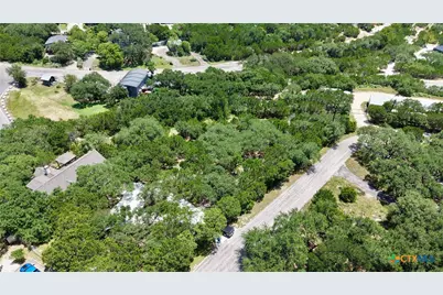 411 Buckhaven, Canyon Lake, TX 78133 - Photo 5
