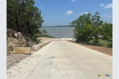 411 Buckhaven, Canyon Lake, TX 78133 - Photo 9
