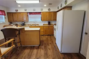 1690 Bierman Rd, Seadrift, TX 77983 - Photo 11