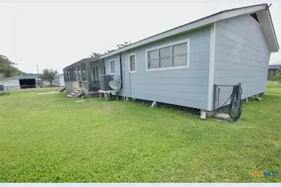 902 W Monroe Avenue, Port O'Connor, TX 77982 - Photo 19