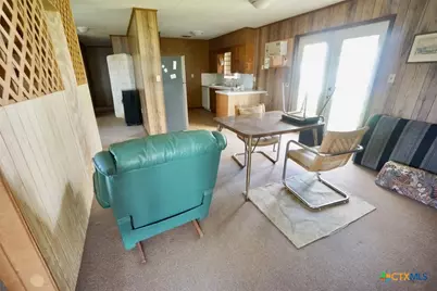 902 W Monroe Avenue, Port O'Connor, TX 77982 - Photo 7