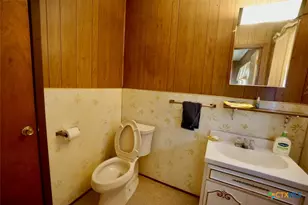 902 W Monroe Ave, Port O'Connor, TX 77982 - Photo 17