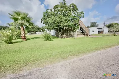 902 W Monroe Avenue, Port O'Connor, TX 77982 - Photo 31