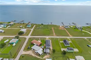 258 Alamo Beach Ave, Port Lavaca, TX 77979 - Photo 29