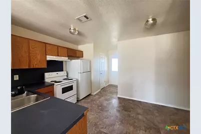 1205 Industrial Boulevard #D, Killeen, TX 76549 - Photo 3