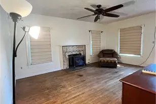 105 N Summer St, Lampasas, TX 76550 - Photo 3