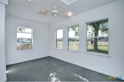 803 McLane Street, Victoria, TX 77904 - Photo 17
