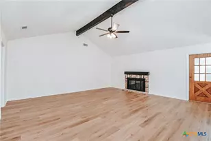 803 McLane St, Victoria, TX 77904 - Photo 3