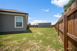 114 E St Francois, Port Lavaca, TX 77979 - Photo 41