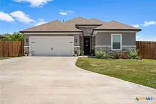 114 E St Francois, Port Lavaca, TX 77979 - Photo 1