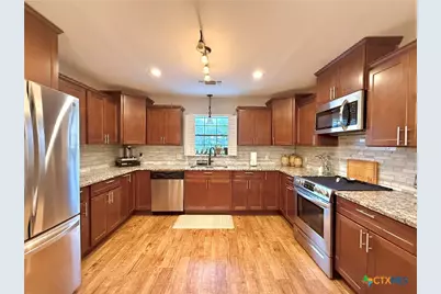 203 Chimney Rock Drive, Victoria, TX 77904 - Photo 11