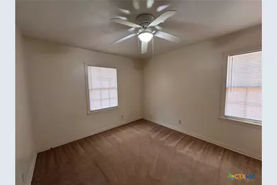 1601 Elkins Avenue, Killeen, TX 76541 - Photo 5